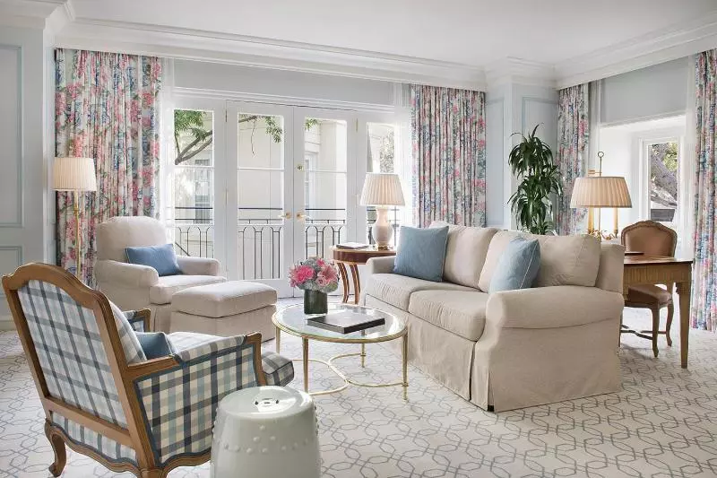 デラックスルーム, The Peninsula Beverly Hills