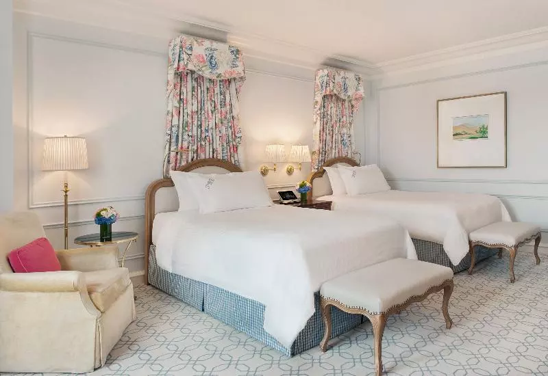 デラックスルーム, The Peninsula Beverly Hills