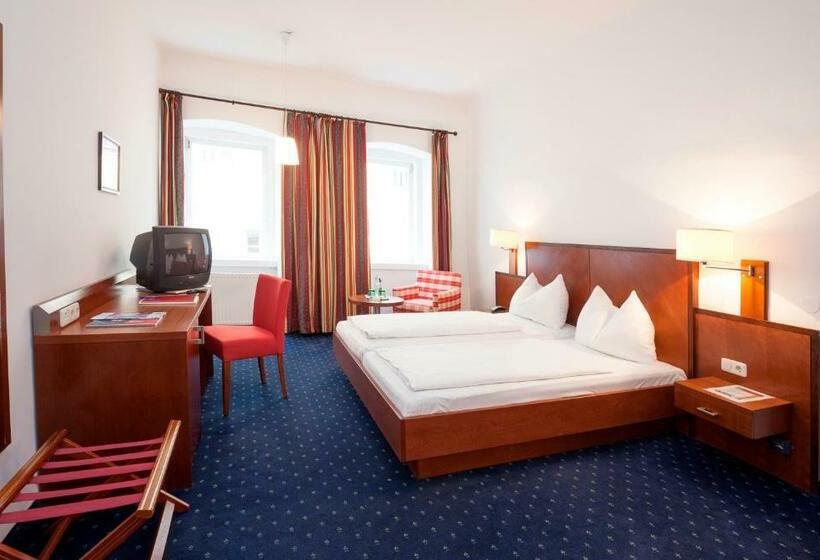 비즈니스룸, Keramikhotel Goldener Brunnen