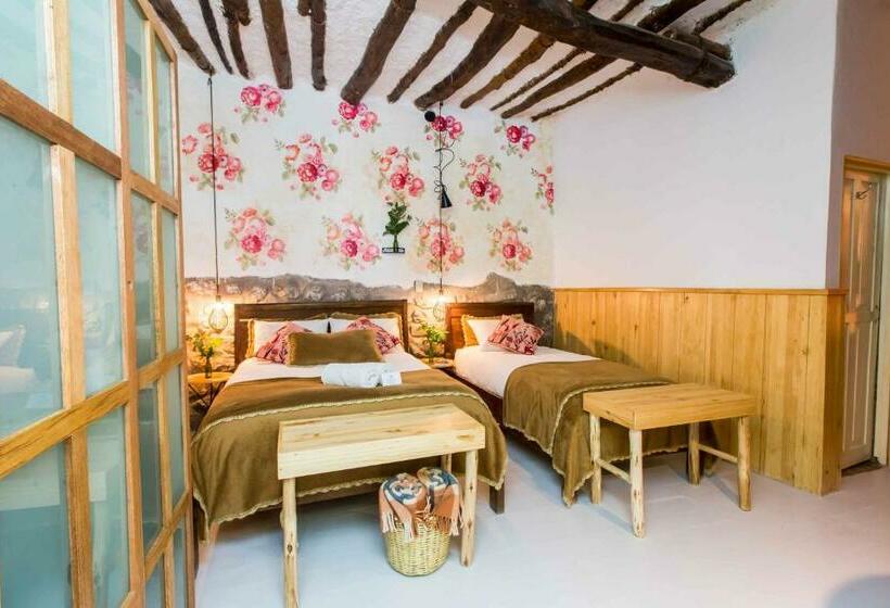 Camera Standard, Niños Hotel Meloc