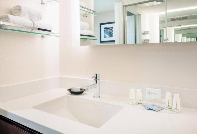 سوییت, Residence Inn By Marriott Las Vegas Hughes Center
