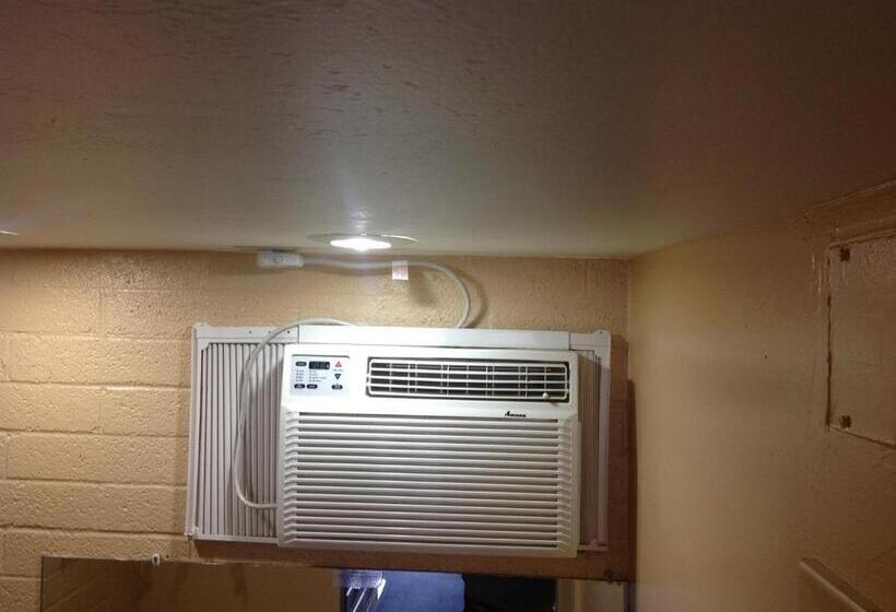 Номер Стандартный Кровать Куин, Westerner Motel