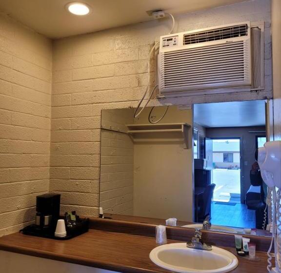 Номер Deluxe Кровать Кинг, Westerner Motel