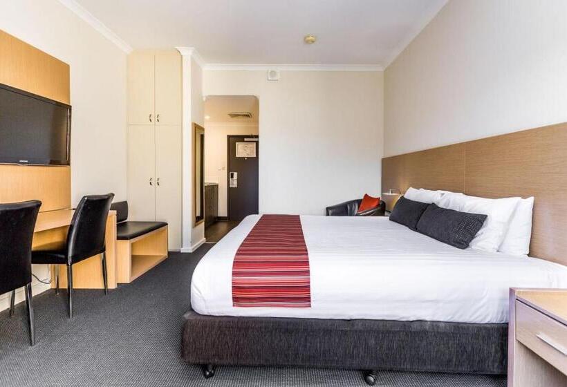 带大床的豪华间, Country Comfort Perth