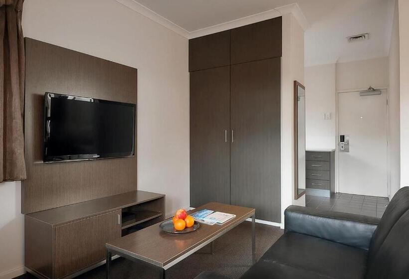 스위트, Country Comfort Perth