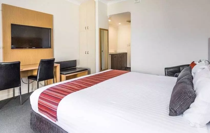 اتاق لوکس با تخت بزرگ, Country Comfort Perth