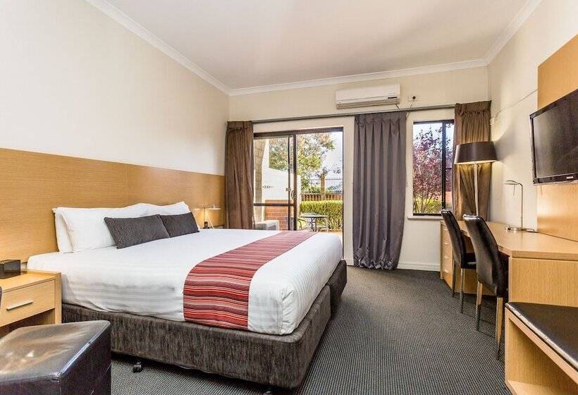 带大床的豪华间, Country Comfort Perth
