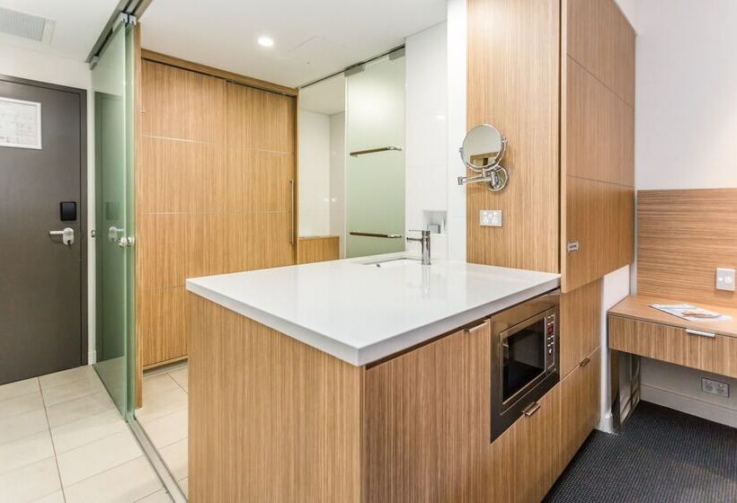 行政房间, Country Comfort Perth