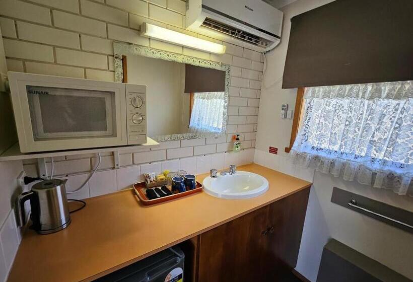 2 베드룸 패밀리 스위트, Alfred Motor Inn