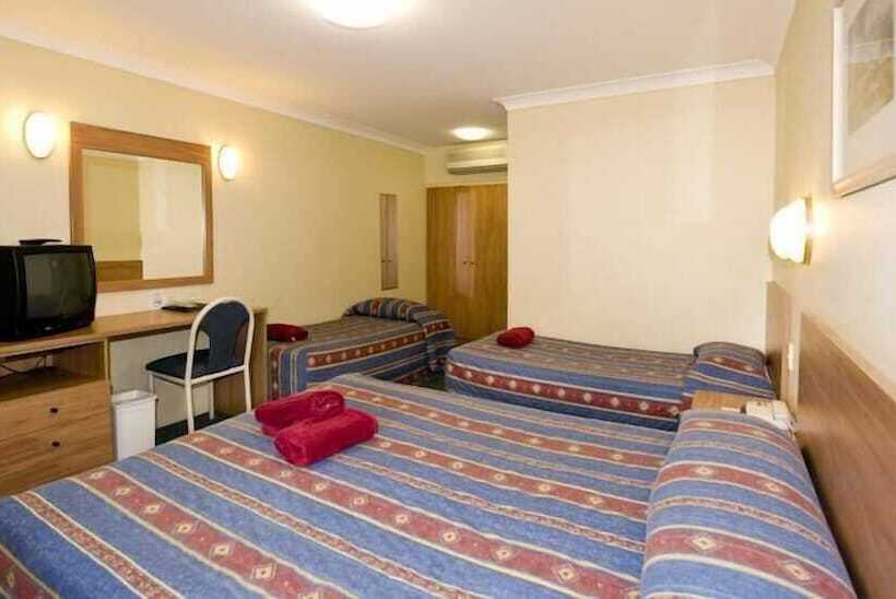 חדר סטנדרט, Colonial Court Motor Inn