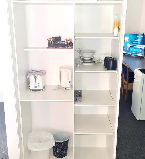 חדר סטנדרט, Golden Sands Motor Inn