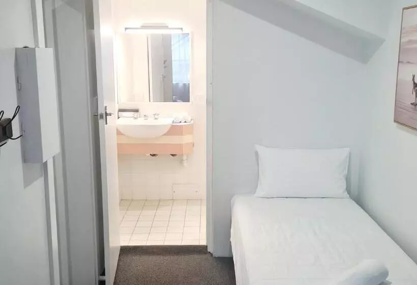 スイート（家族用）, Golden Sands Motor Inn