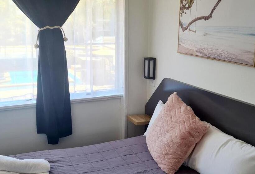 חדר אקונומי, Golden Sands Motor Inn