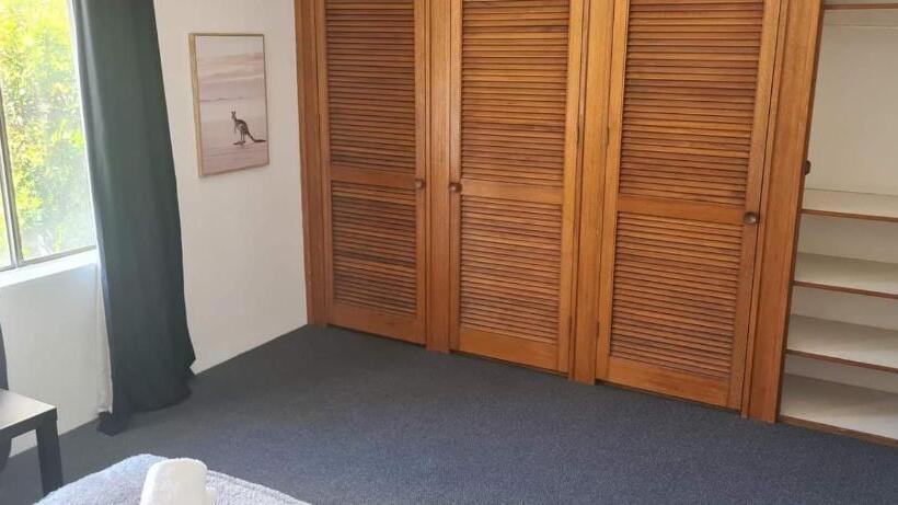 דירה בת חדר שינה 1 עם מרפסת, Golden Sands Motor Inn