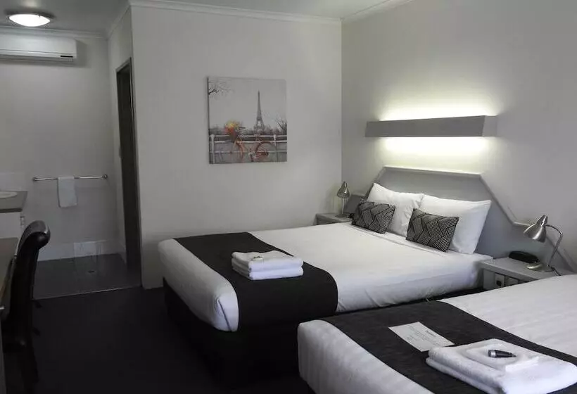 コネクティングルーム（家族用）。, Wine Village Motor Inn