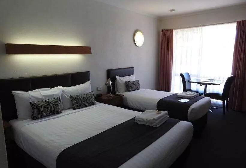 コネクティングルーム（家族用）。, Wine Village Motor Inn