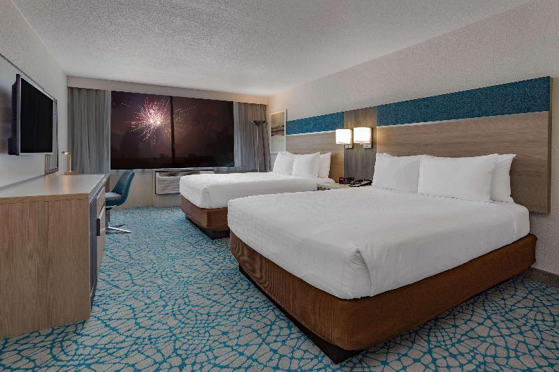 اتاق استاندارد با تخت دو نفره بزرگ, Holiday Inn Resort Kissimmee by the Parks by IHG
