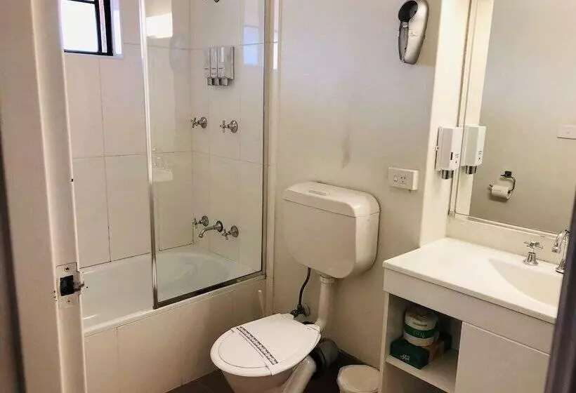スタンダードルーム, Campbelltown Colonial Motor Inn