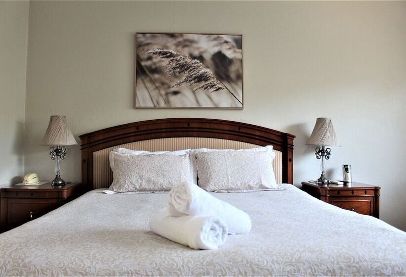 غرفة ديلوكس, Cotswold Gardens