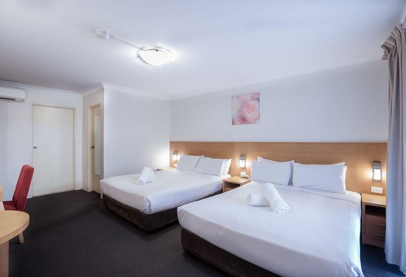 اتاق لوکس چهار تخته, Gardenlodge Sydney