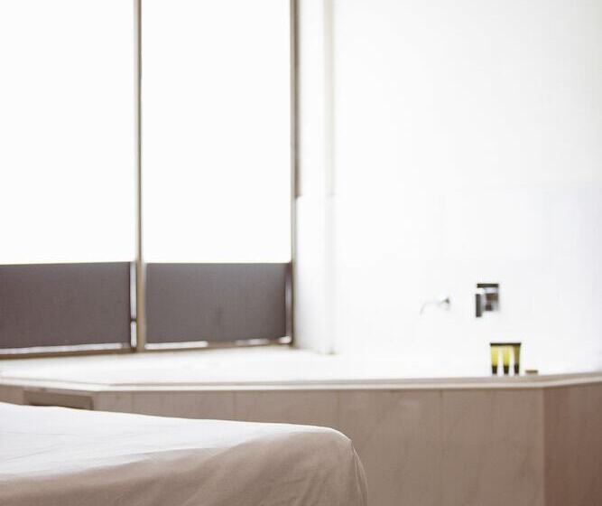 디럭스 자쿠지룸, Gardenlodge Sydney