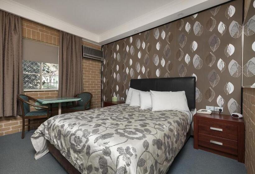 اتاق لوکس, Grand Manor Motor Inn