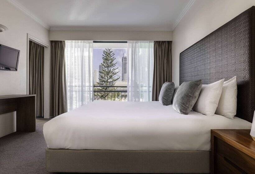 침실 2개 아파트, Mantra Crown Towers