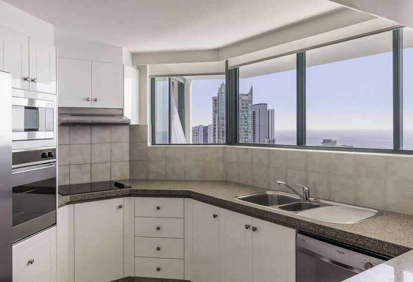 침실 3개 아파트, Mantra Crown Towers