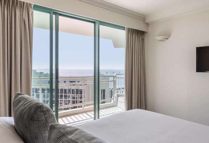 آپارتمان 2 خوابه با چشم‌انداز دریا, Mantra Crown Towers