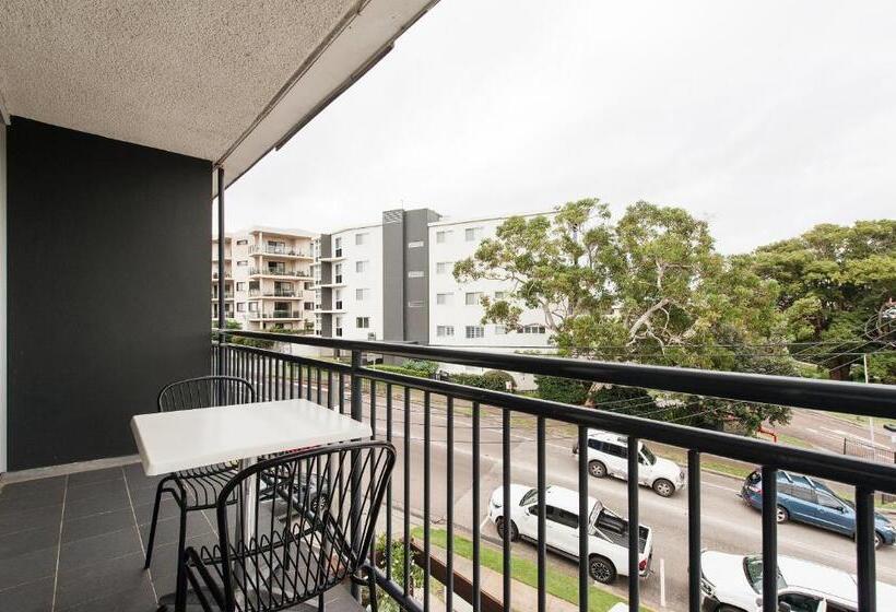 침실 1개 디럭스 아파트, Nelson