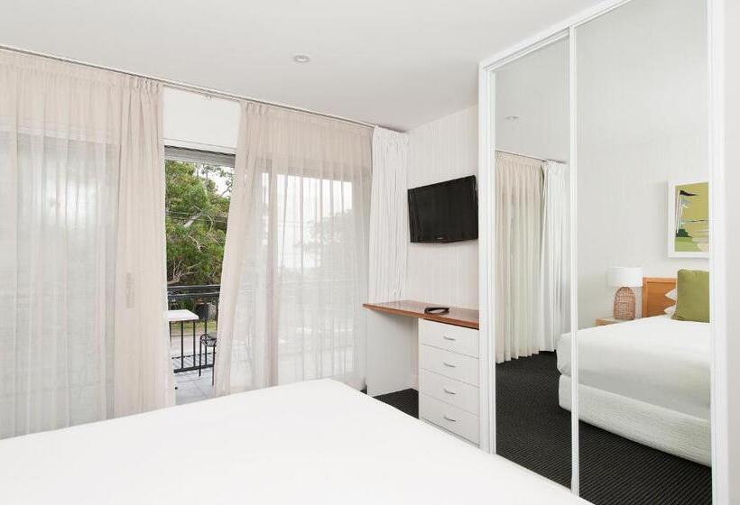 2 Bedroom Apartment with Views, Nelson