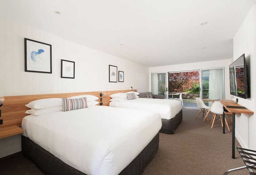 패밀리 룸 가든 전망, Nelson