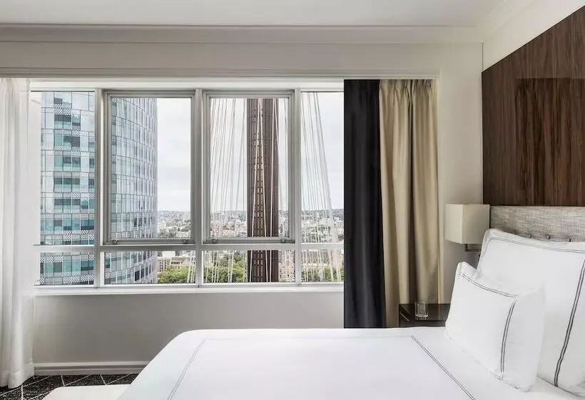 سوییت اجرایی, Swissôtel Sydney