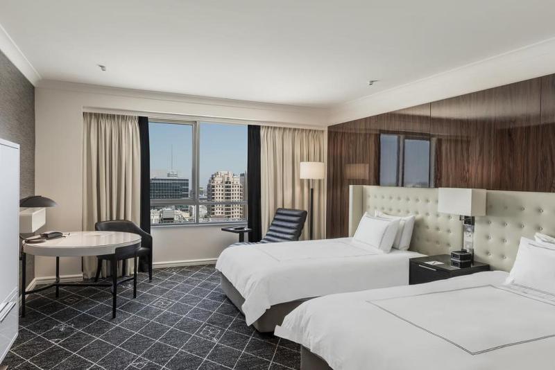 Номер Премиум, Swissôtel Sydney