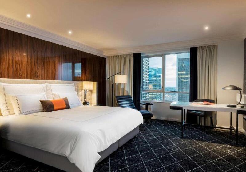 Люкс Клуб, Swissôtel Sydney