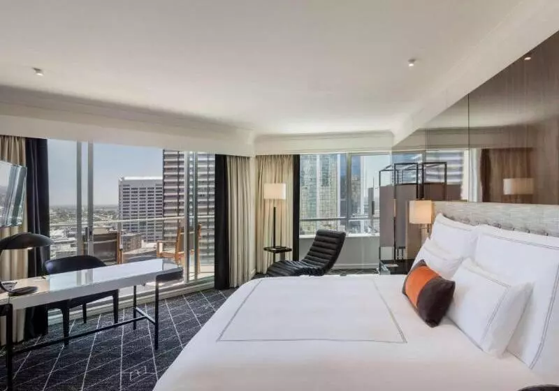 اتاق کلاب, Swissôtel Sydney