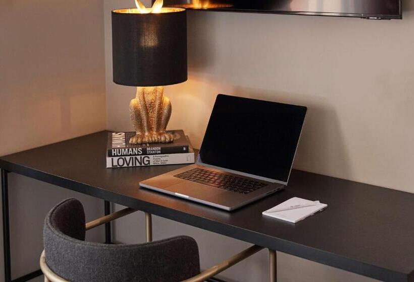 غرفة قياسية, The Capitol Hotel Sydney