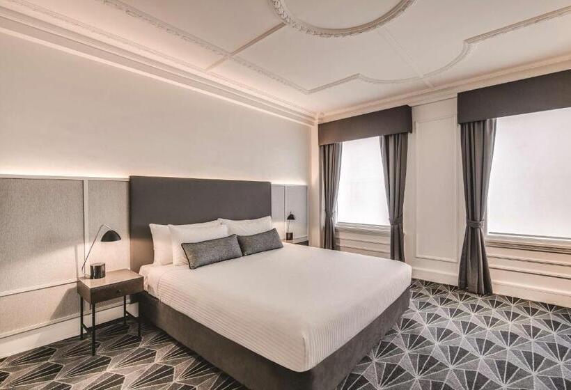 Стандартный Номер Кровать Кинг, The Savoy Hotel On Little Collins Melbourne