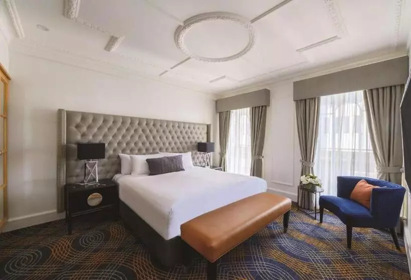 シティビュースイート, The Savoy Hotel On Little Collins Melbourne
