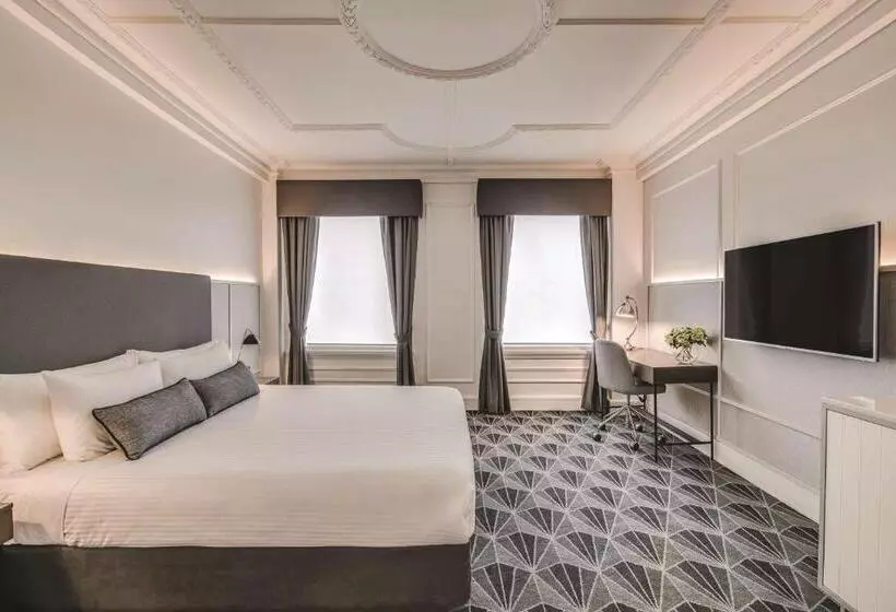 景色の見えるデラックスルーム, The Savoy Hotel On Little Collins Melbourne