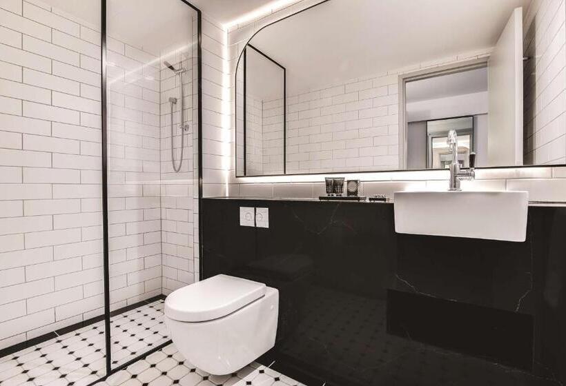 디럭스 전망 룸, The Savoy Hotel On Little Collins Melbourne