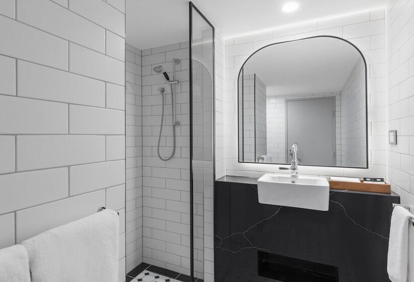 Стандартный Номер Кровать Кинг, The Savoy Hotel On Little Collins Melbourne