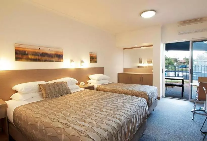 Standard Yhden Hengen Huone Queen-vuode, Loxton Community Hotel Motel
