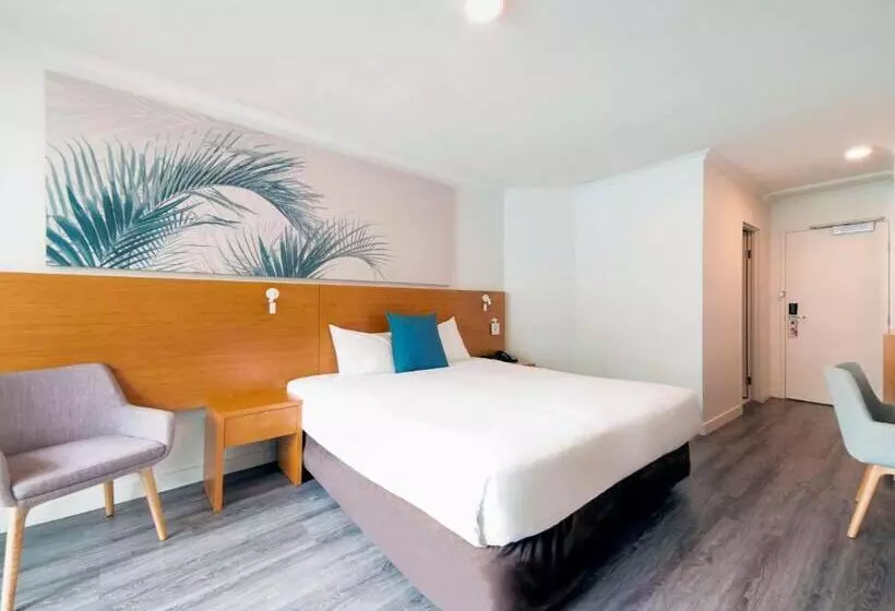اتاق استاندارد با تخت دوبل, Novotel Cairns Oasis Resort