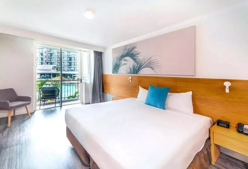 اتاق استاندارد با تخت دوبل, Novotel Cairns Oasis Resort