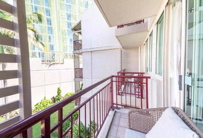 اتاق استاندارد با تخت بزرگ, Novotel Cairns Oasis Resort