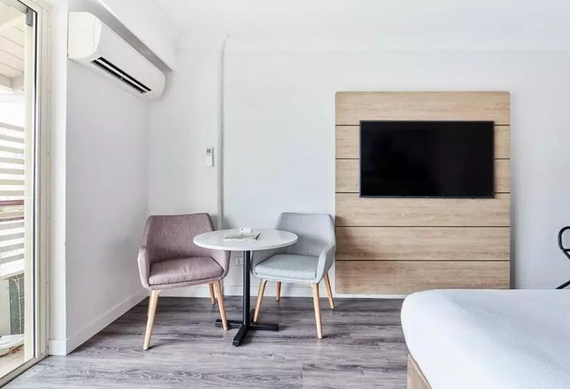 اتاق لوکس, Novotel Cairns Oasis Resort