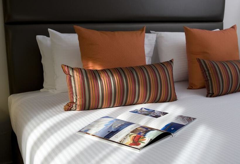 Номер Superior, Novotel Sydney International Airport