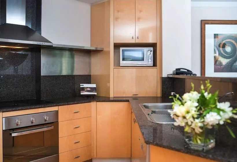 آپارتمان 1 خوابه با چشم‌انداز باغ, Pullman Quay Grand Sydney Harbour