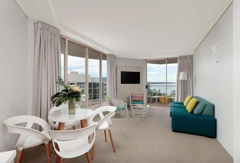 סוויטה, Rydges Cronulla Beachside